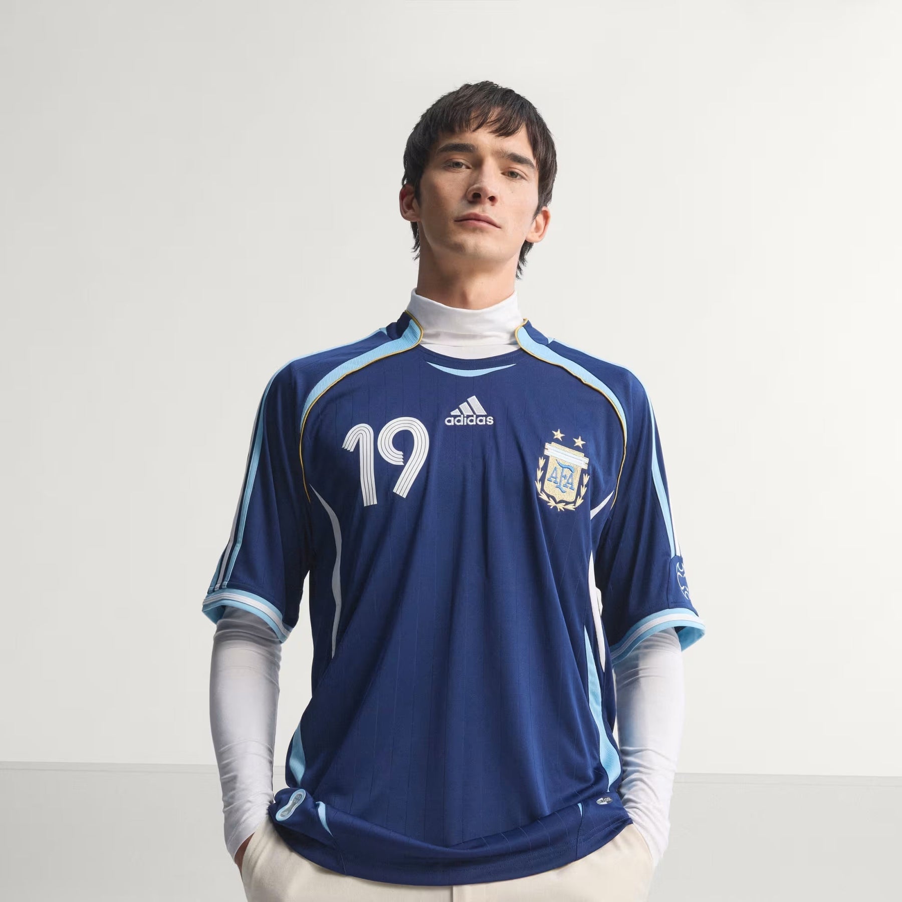 Camiseta II Messi Argentina 2006 - Fut Latino MX
