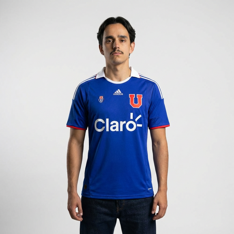 Universidad de Chile Home 2011 - Versión Retro