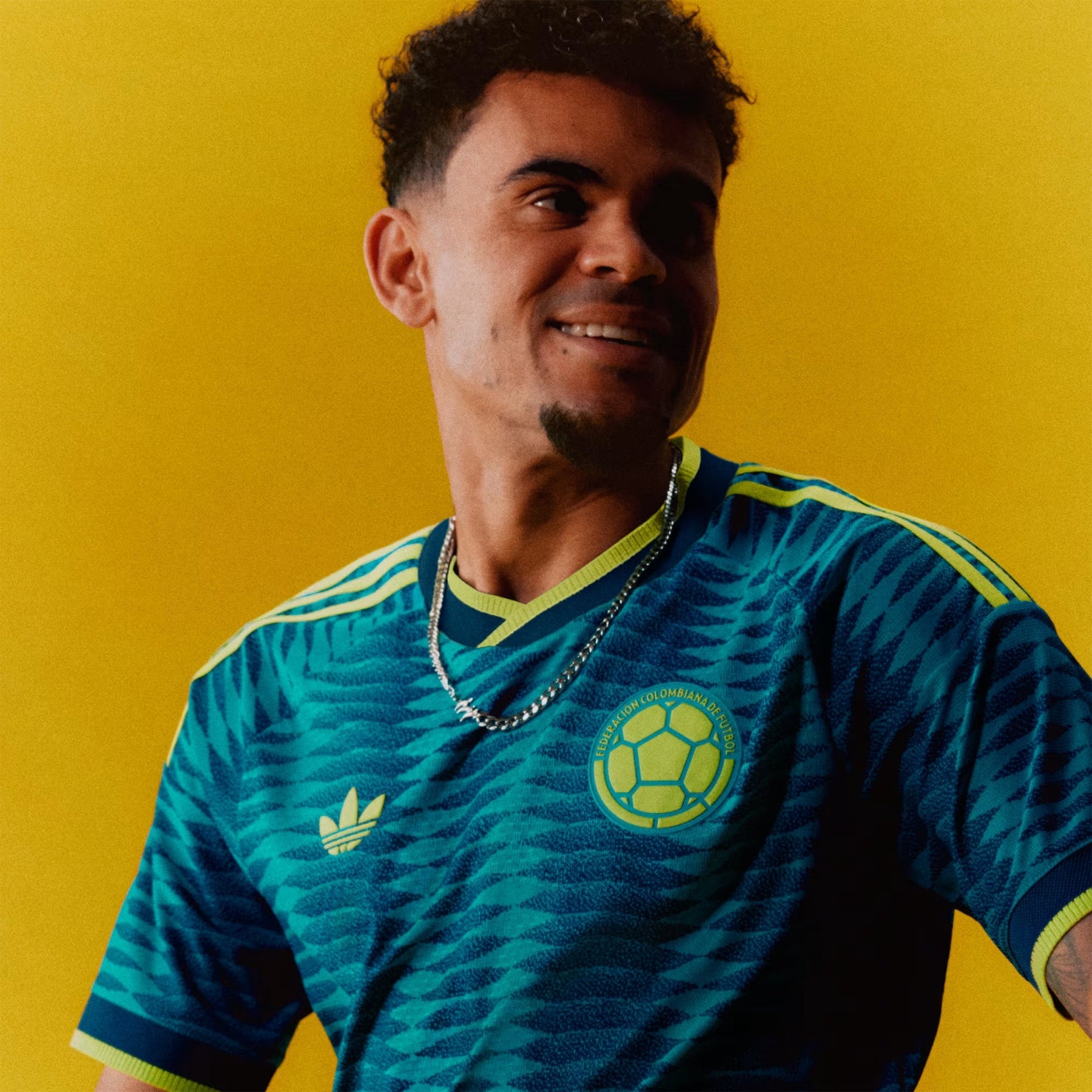 Camiseta Colombia Visitante Mundial 2026 - Versión Jugador - Fut Latino MX
