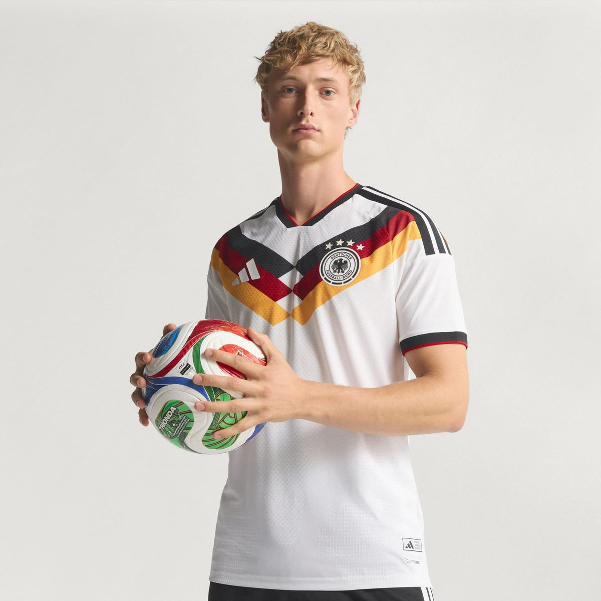Camiseta Alemania 2026 Versión jugador Local Mundial - Fut Latino MX