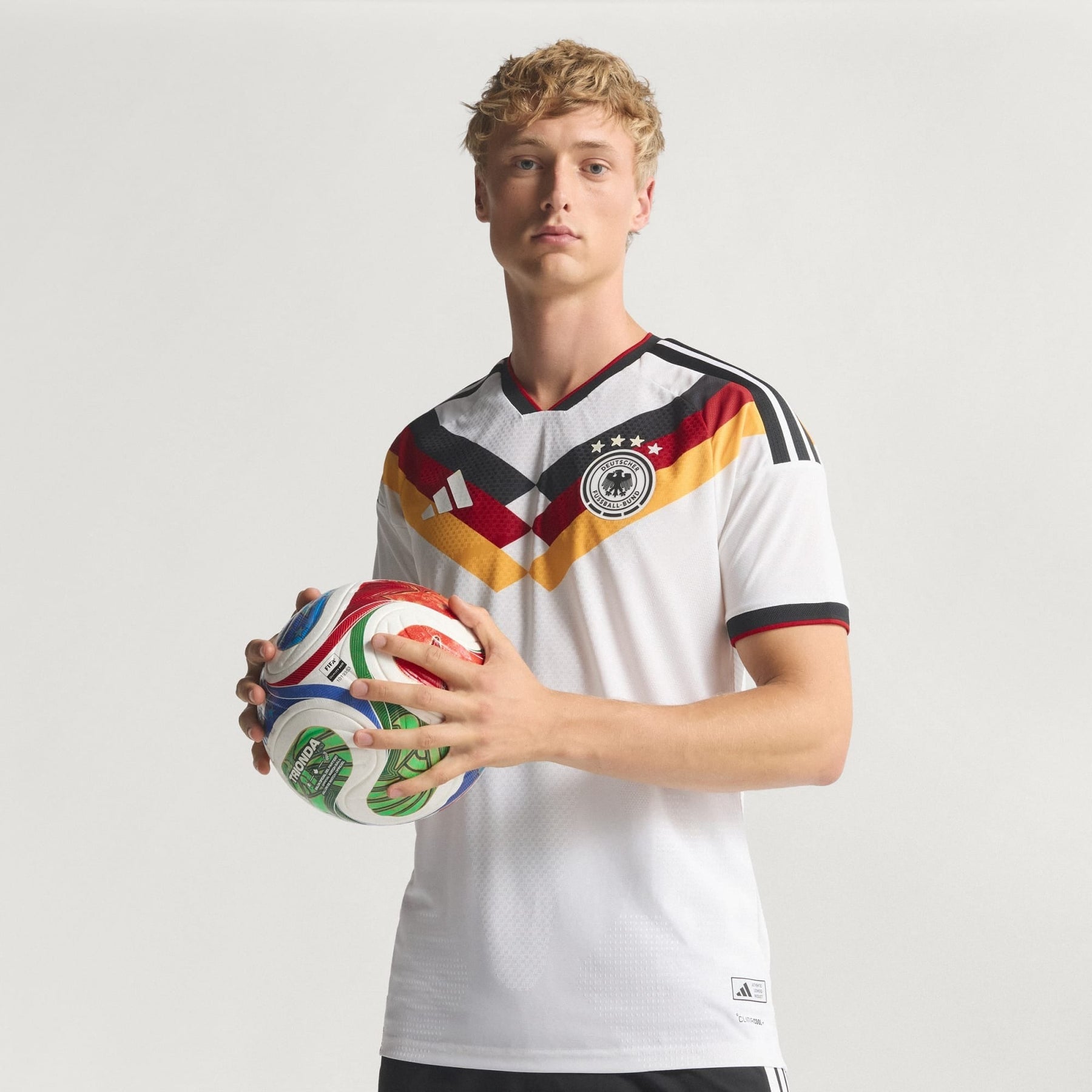 Camiseta Alemania 2026 Versión jugador Local Mundial - Fut Latino MX