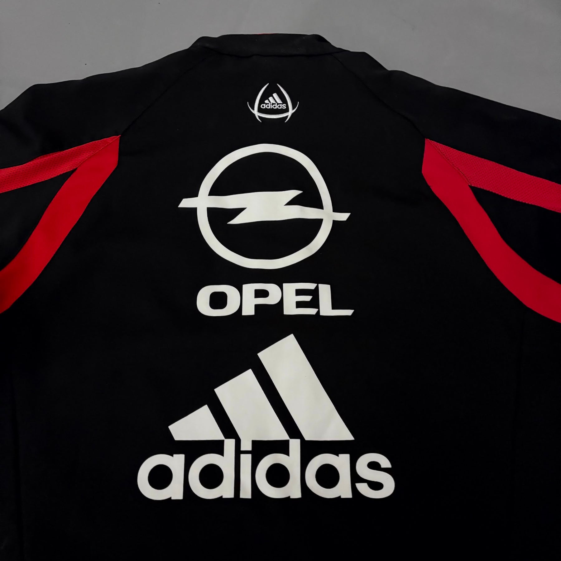 Adidas x AC Milan Chaqueta retro 2003/2004 - Fut Latino MX