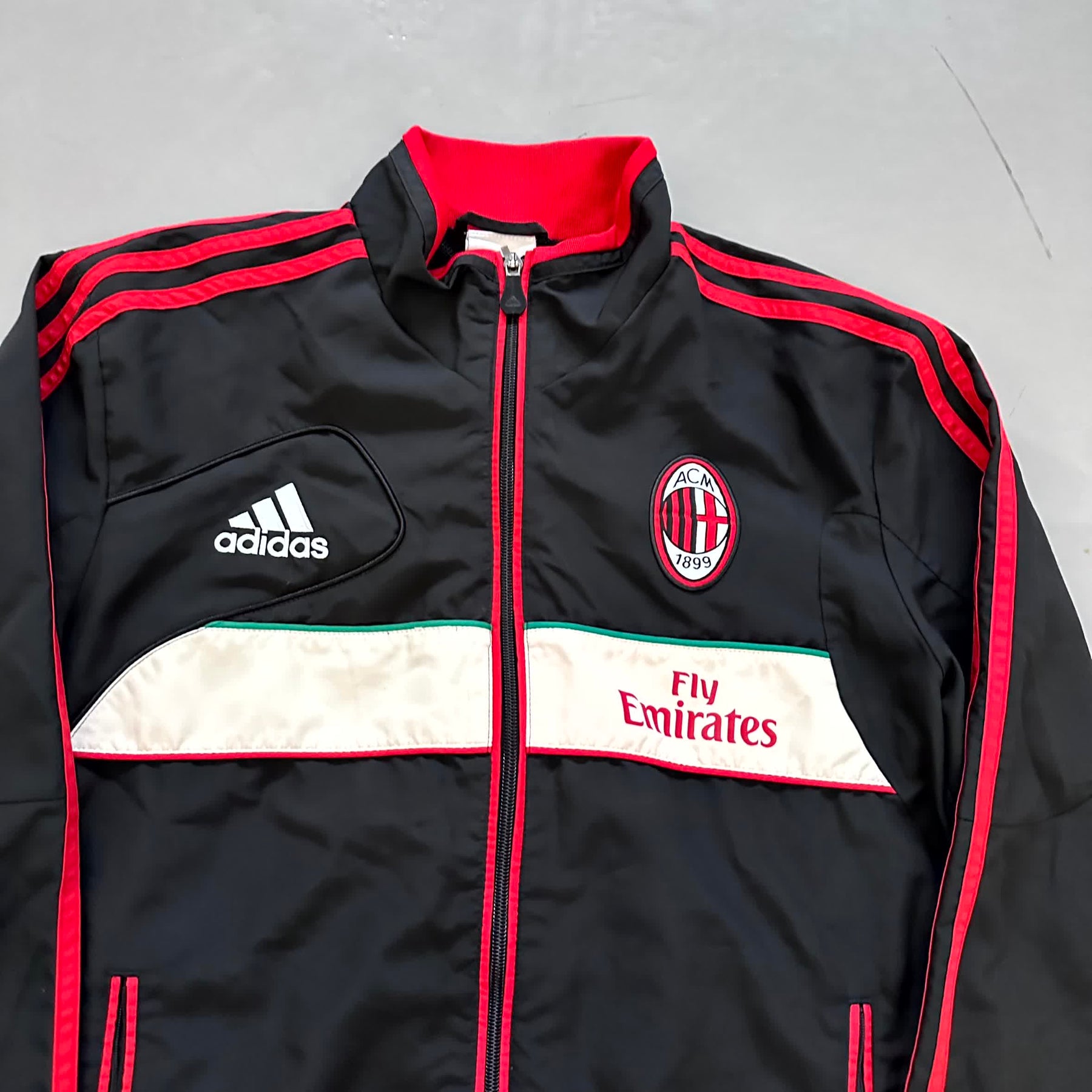 Adidas x AC Milan Chaqueta retro 2012/13 - Fut Latino MX