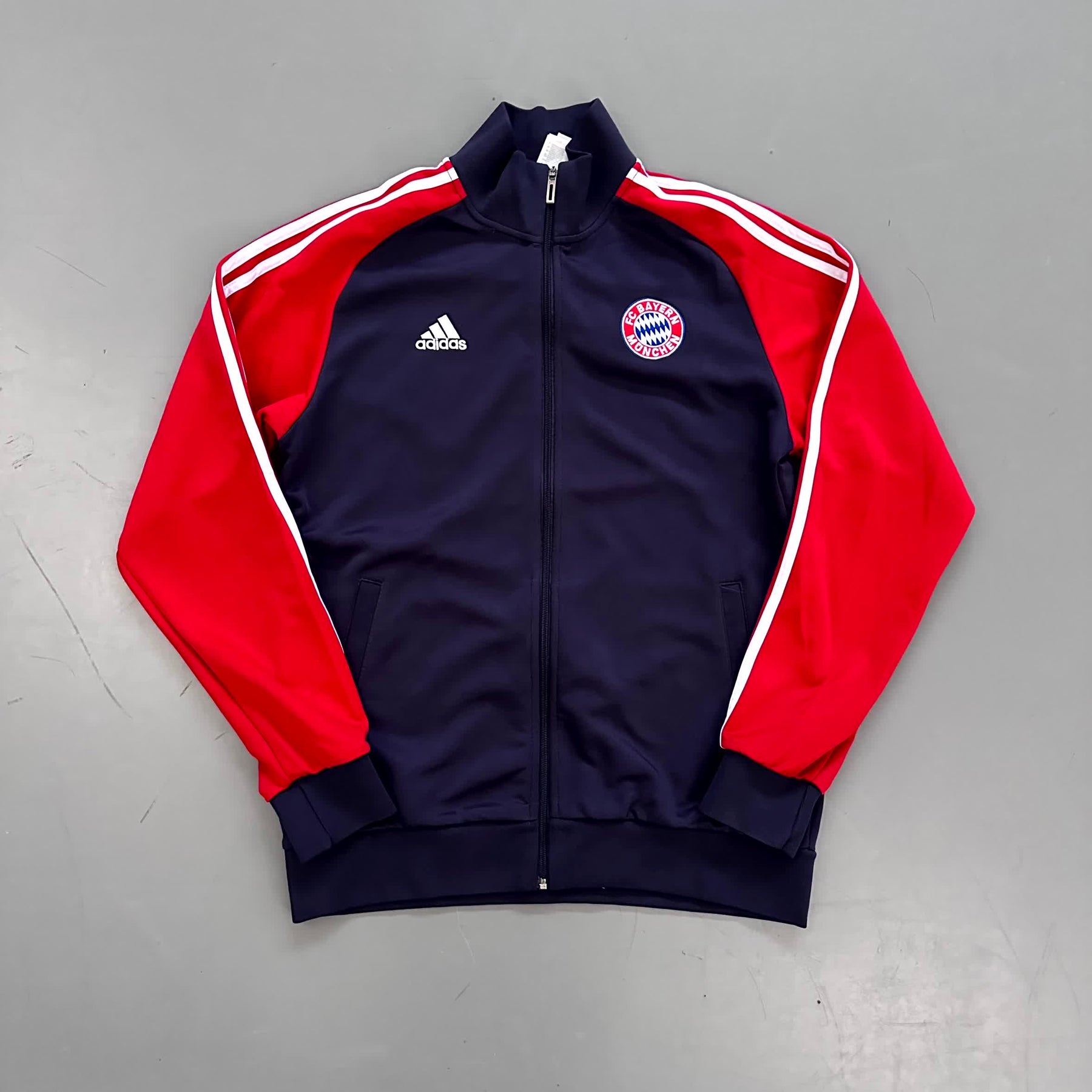 Adidas x FC Bayern München Chaqueta retro 2008/09 - Fut Latino MX