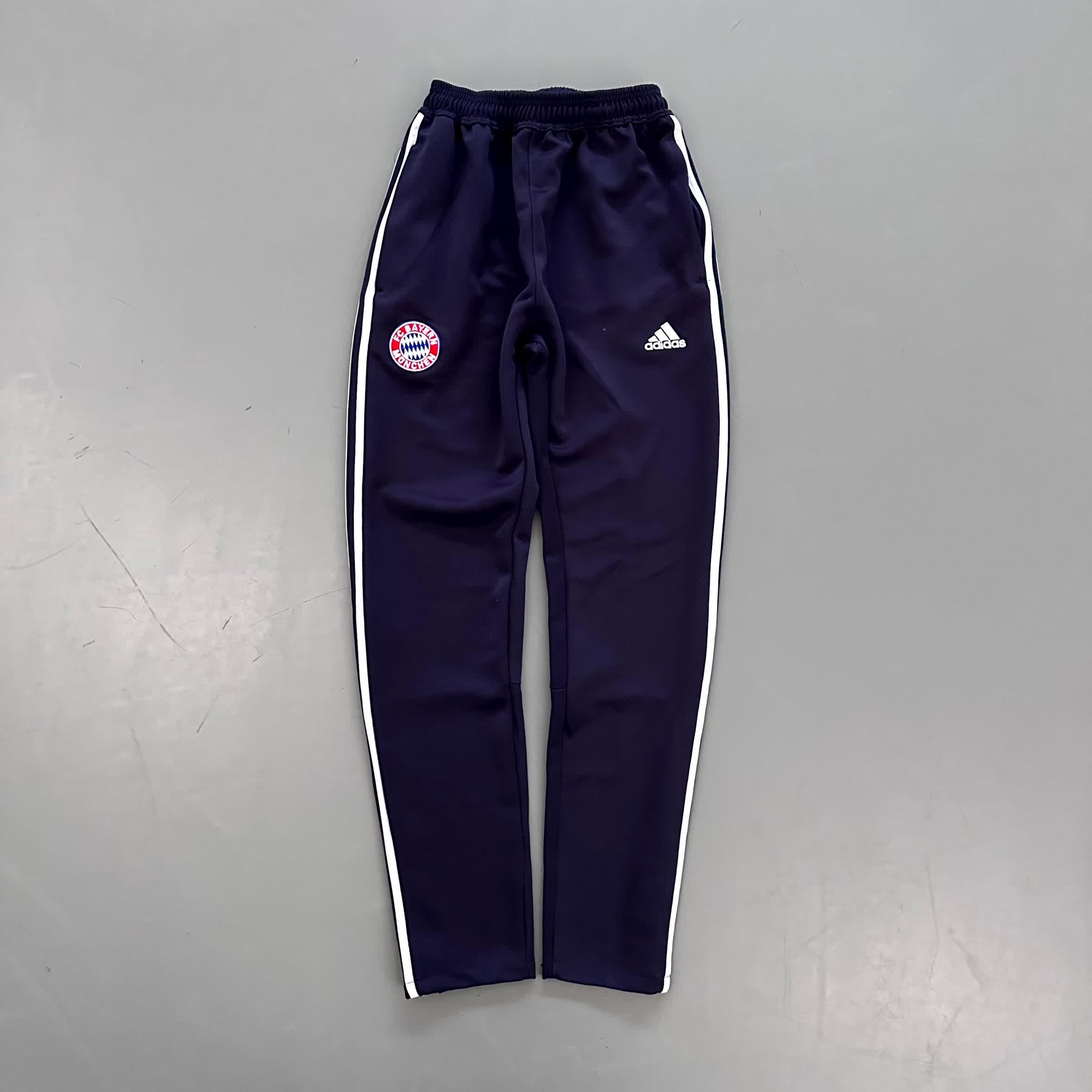 Adidas x FC Bayern München Chaqueta retro 2008/09 - Fut Latino MX