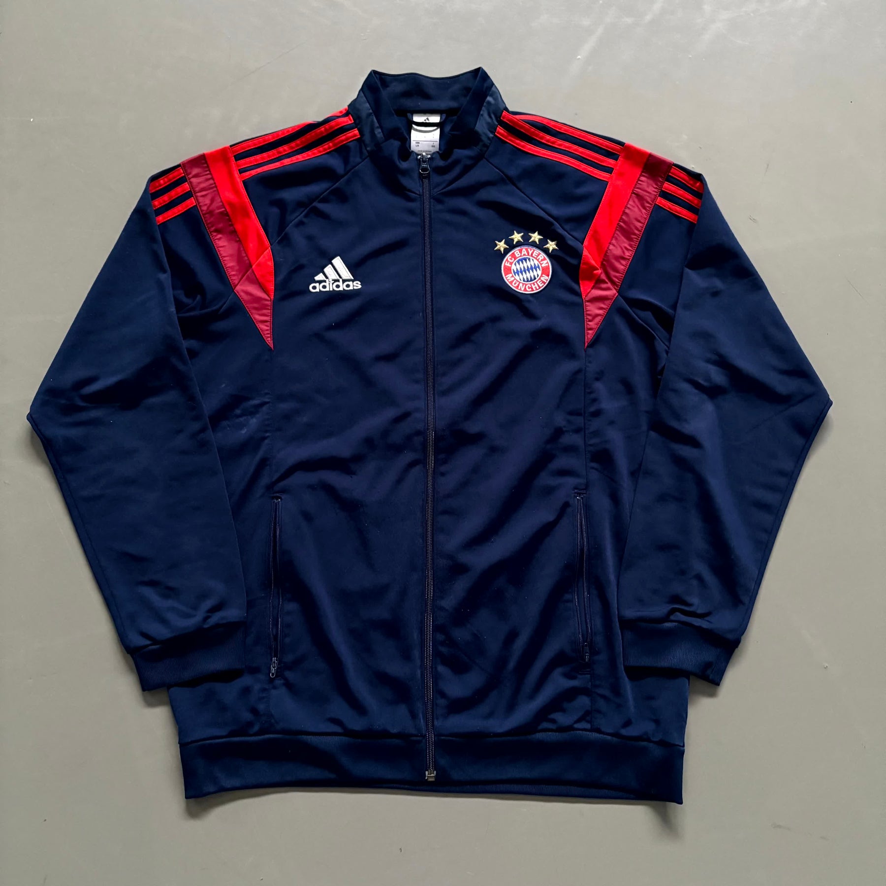 Adidas x FC Bayern Chaqueta retro 2015/16 - Fut Latino MX