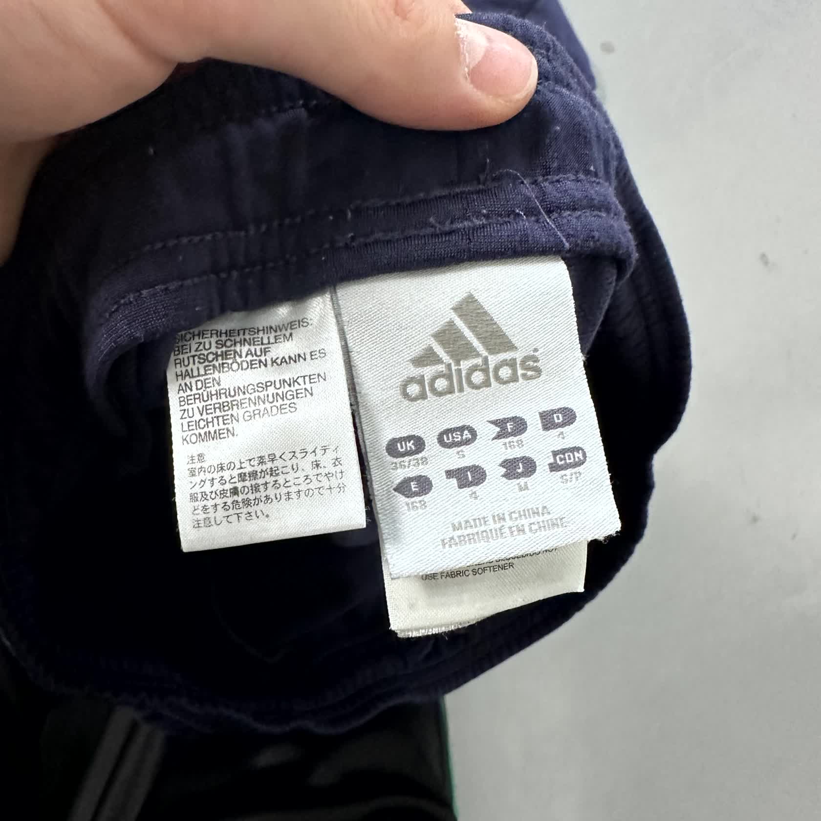 Adidas x Real Madrid Chaqueta retro 2011/12 - Fut Latino MX