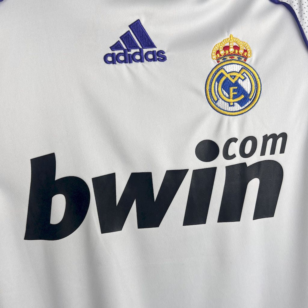 Camiseta do Real Madrid Retro 2007/08 Local - Fut Latino MX