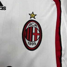Camiseta Milan ll Retro 2006/07 - Fut Latino MX