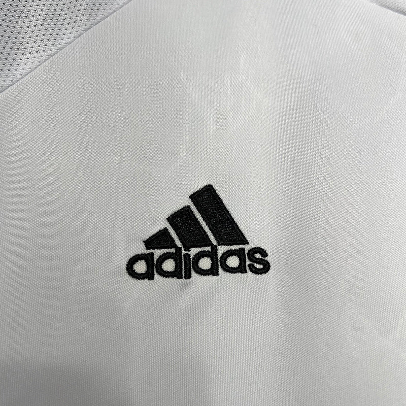 Camiseta Real Madrid l Retro 2005/06 - Fut Latino MX