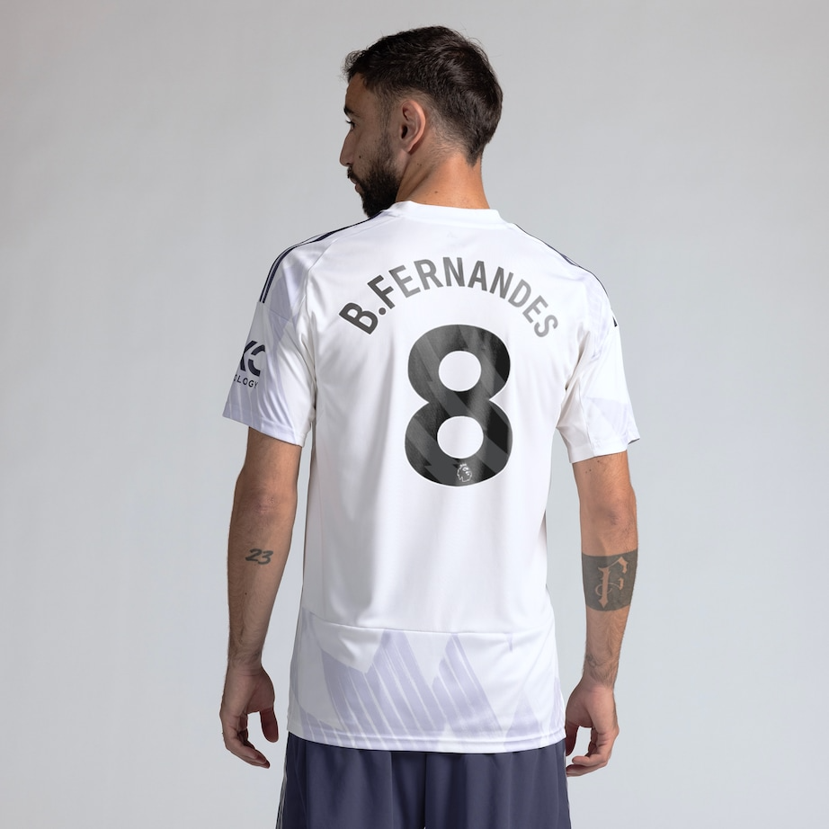 Camiseta Manchester United 25/26 Visitante #8 B.FERNANDES